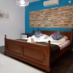 Nadin 4*