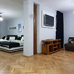 Hotel Nadin 4*