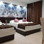 Hotel Nadin