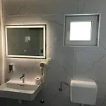 Nadin Hotel