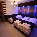 Hotel Nadin