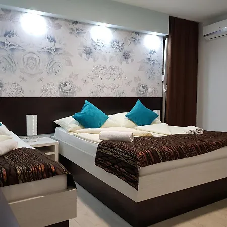 Hotel Nadin