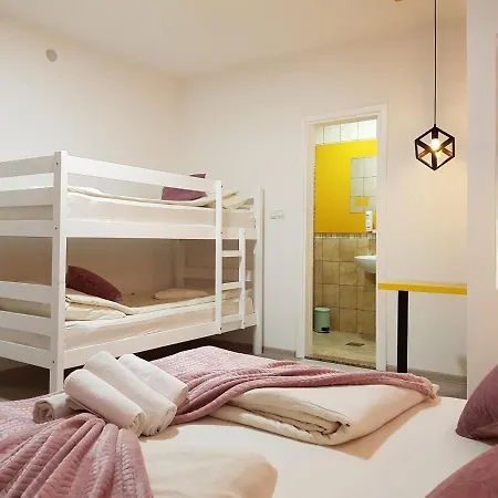 Hotel Nadin