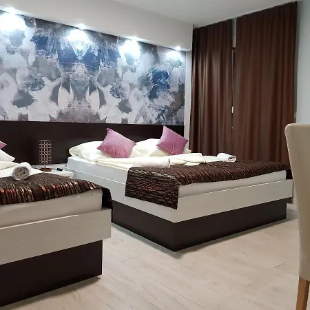 Hotel Nadin