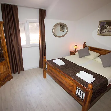 Hotel Nadin